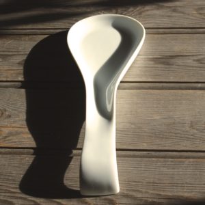 idée de support en porcelaine repose cuillère