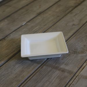 idée de support en porcelaine petit vide poche carré