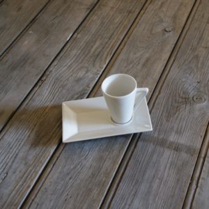 idée de support en porcelaine tasse à café gourmand
